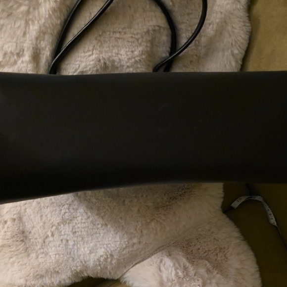 NWOT Kurt Geiger Quilted Black Leather Large Tote Bag - Picture 4 of 6